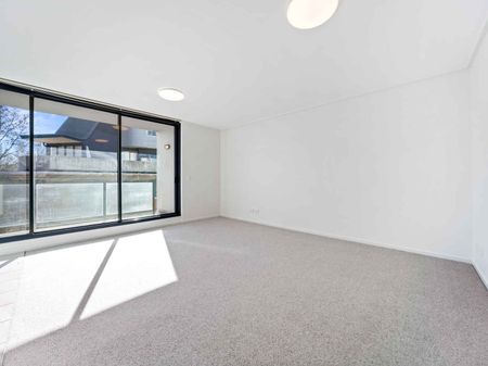 1 BEDROOM APARTMENT IN PRIME LOCATION - Photo 5