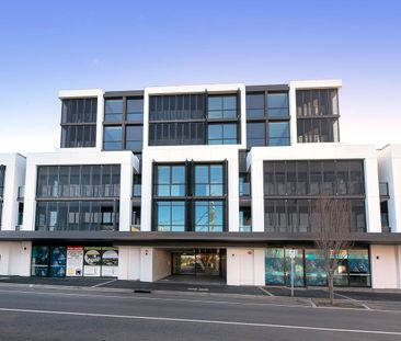 Modern Living in the Heart of Bentleigh - Photo 5