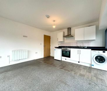 1 bedroom apartment to rent - Photo 4