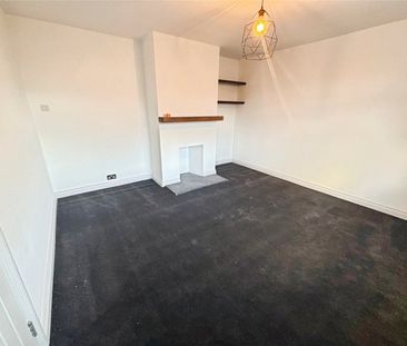 Blagrove Crescent, - Photo 2