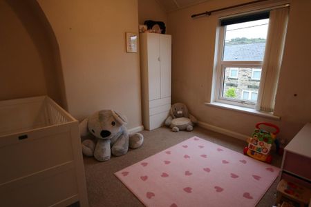 2 bedroom terraced house to rent - Photo 5