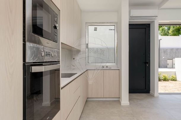 Moradia T2 em Setúbal - Photo 1