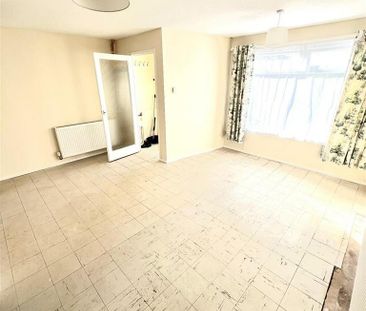 1 bedroom terraced bungalow to rent - Photo 2