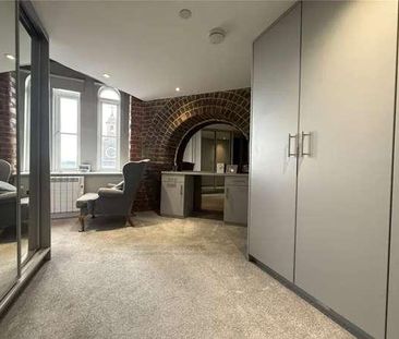 The Dome, Princess Park Manor, Royal Drive, N11 - Photo 5