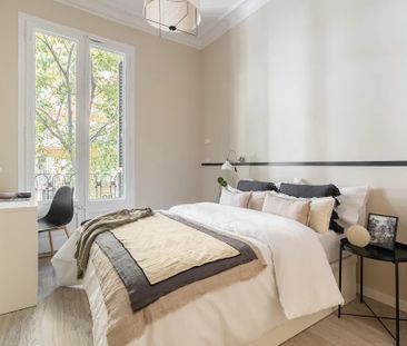 Carrer de Calàbria, Barcelona, Catalonia 08015 - Photo 4