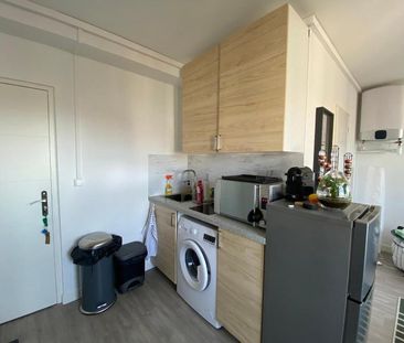 Location Appartement 1 pièce 20m² LYON 7ème - Photo 1