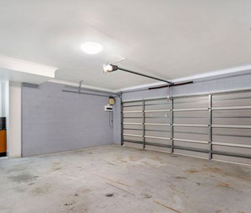 LIFESTYLE IN THE HEART OF THE BROADWATER - Photo 6