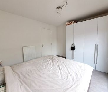 Gezellig centraal gelegen 2 slaapkamer appartement - Photo 4