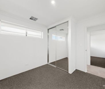 QUALITY LIVING CLOSE TO THE COAST - Photo 4