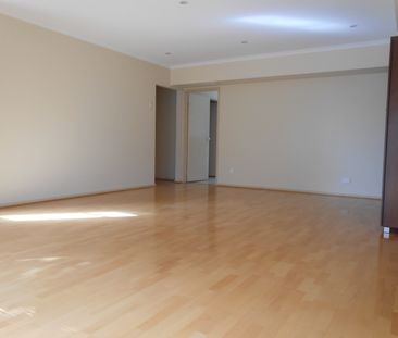 32 Mary Street, Clayton VIC 3168 - Townhouse For Rent | Domain - Photo 1