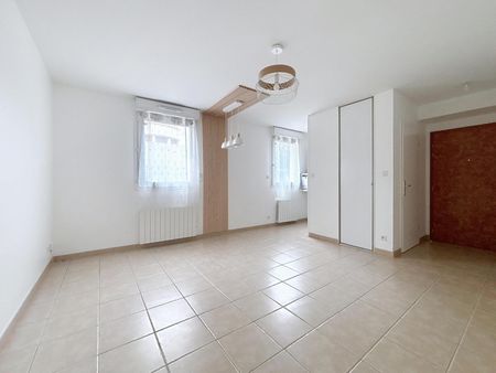 Location Appartement 2 pièces 38m² DIJON 21000 - Photo 2