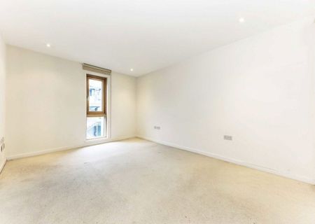 Hardwicks Square, SW18 4JY, London - Photo 3