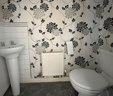 2 bedroom terraced house to rent - Photo 6