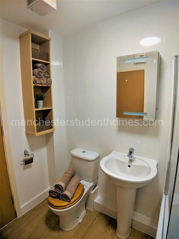 Mitford Road, Manchester, M14 6NU - Photo 4