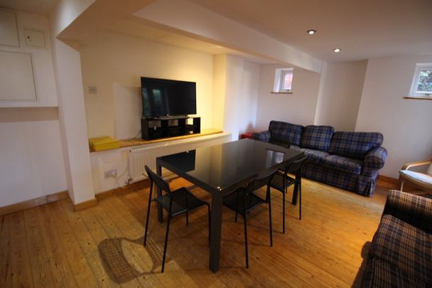 Barbary Lodge, Yarborough Road, Lincoln - Photo 1