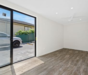 BRAND NEW STYLISH 2 BEDROOM UNIT WITH ALL UTILITIES INLUDED!! - Photo 2