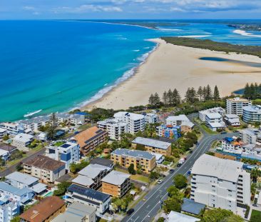 Stylish Furnished Unit in the Heart of Kings Beach - Photo 2