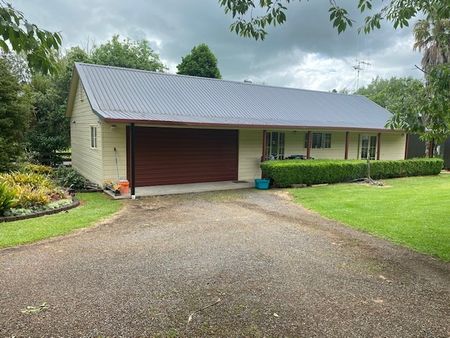 This lovely country home has everything you've been looking for. - Photo 3