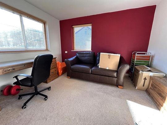 4 bedroom detached house to rent - Photo 1