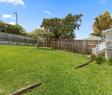 Fully Furnished - Charming Furnished Home in the Heart of Wilston - Photo 3