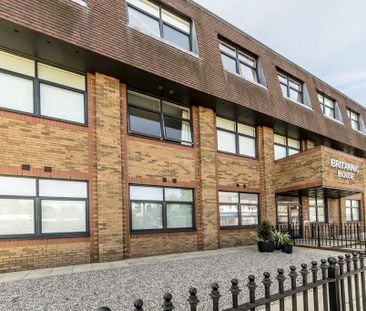 Studio to rent - Photo 3