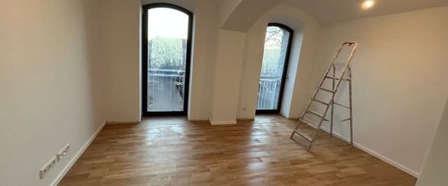 Erstbezug nach Sanierung - Exklusive 3- Zimmer Wohnung mit EBK und Balkon zu vermieten! - Photo 1