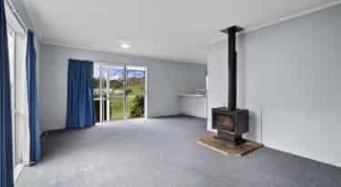 Halcombe - Two Bedroom - Photo 5