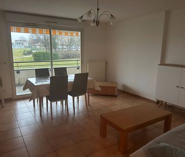 Location appartement 3 pièces 72.49 m² à Cessy (01170) - Photo 2