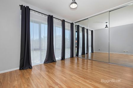 33 Laity Street, Richmond VIC 3121 - House For Rent | Domain - Photo 5