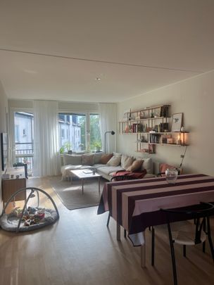 Fingerörtsvägen, Nacka - Photo 1