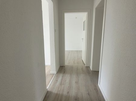 2-Zimmer-Wohnung im Erdgeschoss Für Besichtigungen bitte erst ab November melden! - Photo 4