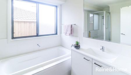 Charming Family Home in Great Glenfield Location - Photo 5