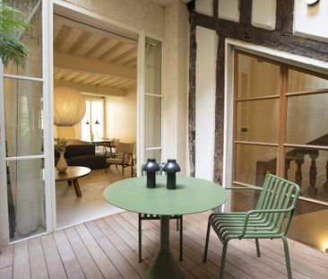 Hôtel particulier • Odéon, Paris 6ème - Photo 1