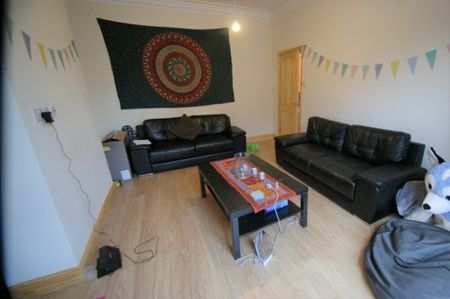 6 Bed - Brudenell Mount, Hyde Park, Leeds - Photo 2