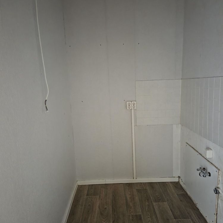 Ernst-Abbe-Straße 35 - Foto 1