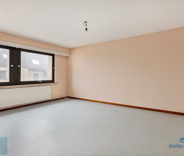 Te huur: Ruim duplexappartement in het centrum van Neeroeteren - Foto 6