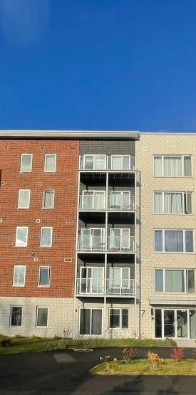 St-Constant - 4 1/2 situé au 2e étage pour le 1er juillet 2025 - Photo 1