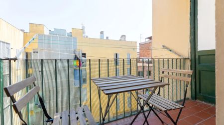 Room in a shared 4-bedroom apartment for rent in Sant Pere Santa Caterina i la Ribera - Foto 5