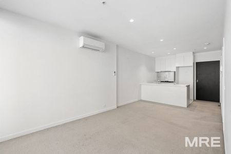 2205/45 Clarke Street, Southbank - Photo 2