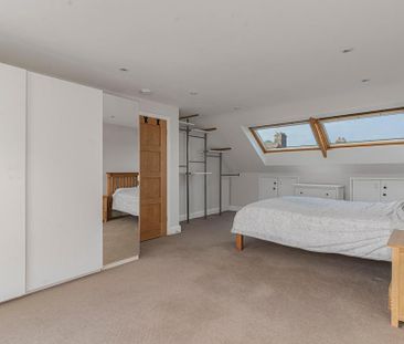 4 bedroom terraced house to rent - Photo 6