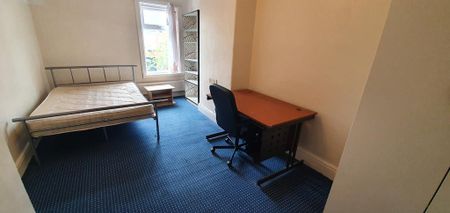 4 bedroom house to rent - Photo 5