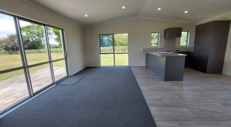 3 Bedrooms in Matangi - Photo 5