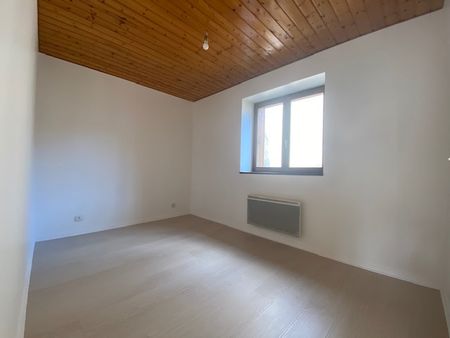 Location Appartement 3 pièces 52m² BRIOUDE 43100 - Photo 5