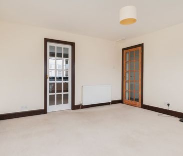 1827L Southhouse Square, Edinburgh, EH17 8DN - Photo 1