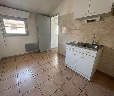 Location appartement 1 pièce, 52.93m², Castelnaudary - Photo 1