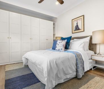 Bright & Spacious Apartment in Prime Location - Photo 6