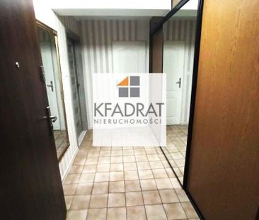 Stare Miasto, 2 pokoje, duży balkon. Polecam. - Photo 4