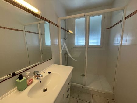 Location Appartement 3 pièces 56m² - Photo 5