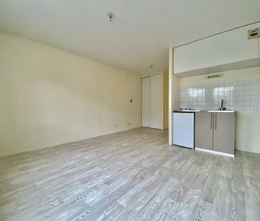 Location Appartement 1 pièce 21m² - Photo 1