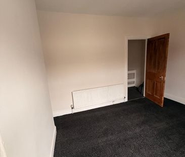 2 Bed Terraced House, Briardale Road, CH42 - Photo 5